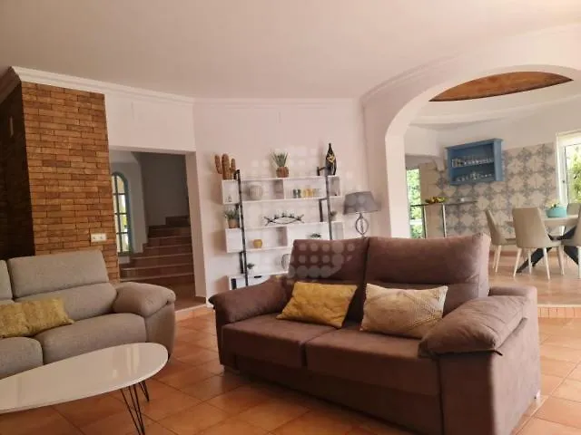 Oliveira Velha Holidays Hotel 4*